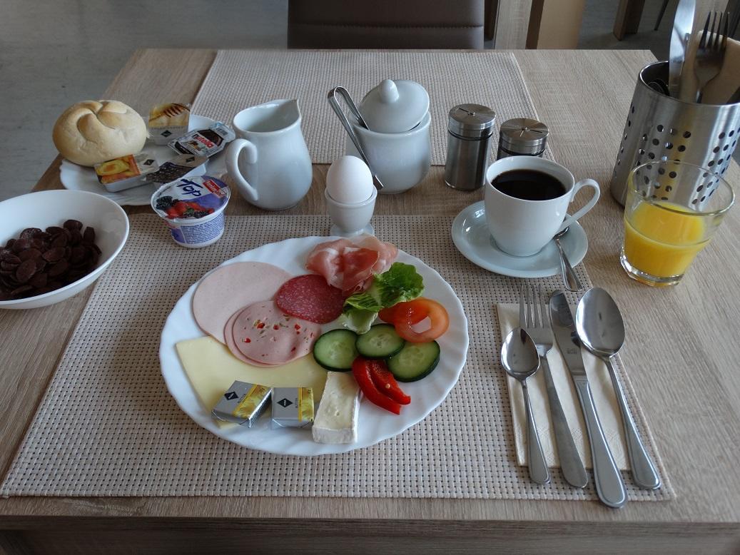 Amy Hotel